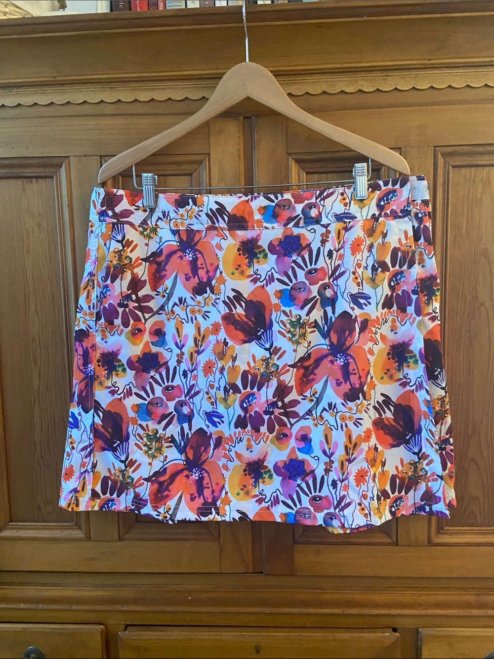 XL Ripskirt Hawaii Floral Skirt (length 2 w/ POCKETS) 🩷 LIKE NEW!